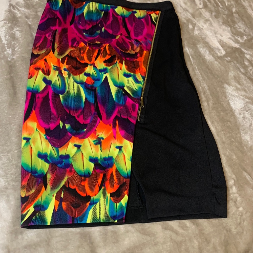 Black pencil skirt